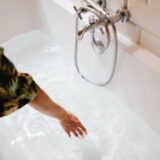 浴槽を温めるのはもったいない？父との会話で気づいたお金の使い方